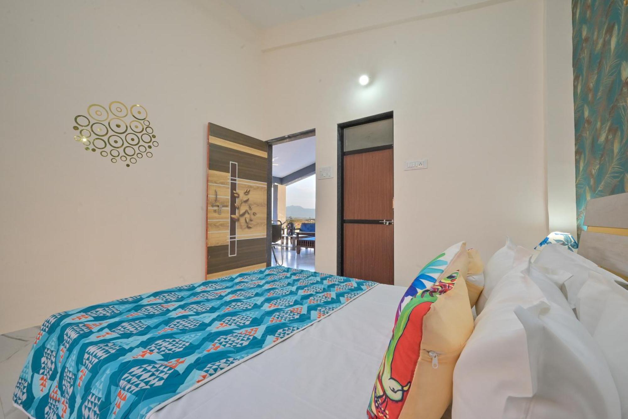 Empyrean Stay II Mirage Villa II Ac II 4Bhk II Largest Pool In Lonavala Li Exterior photo