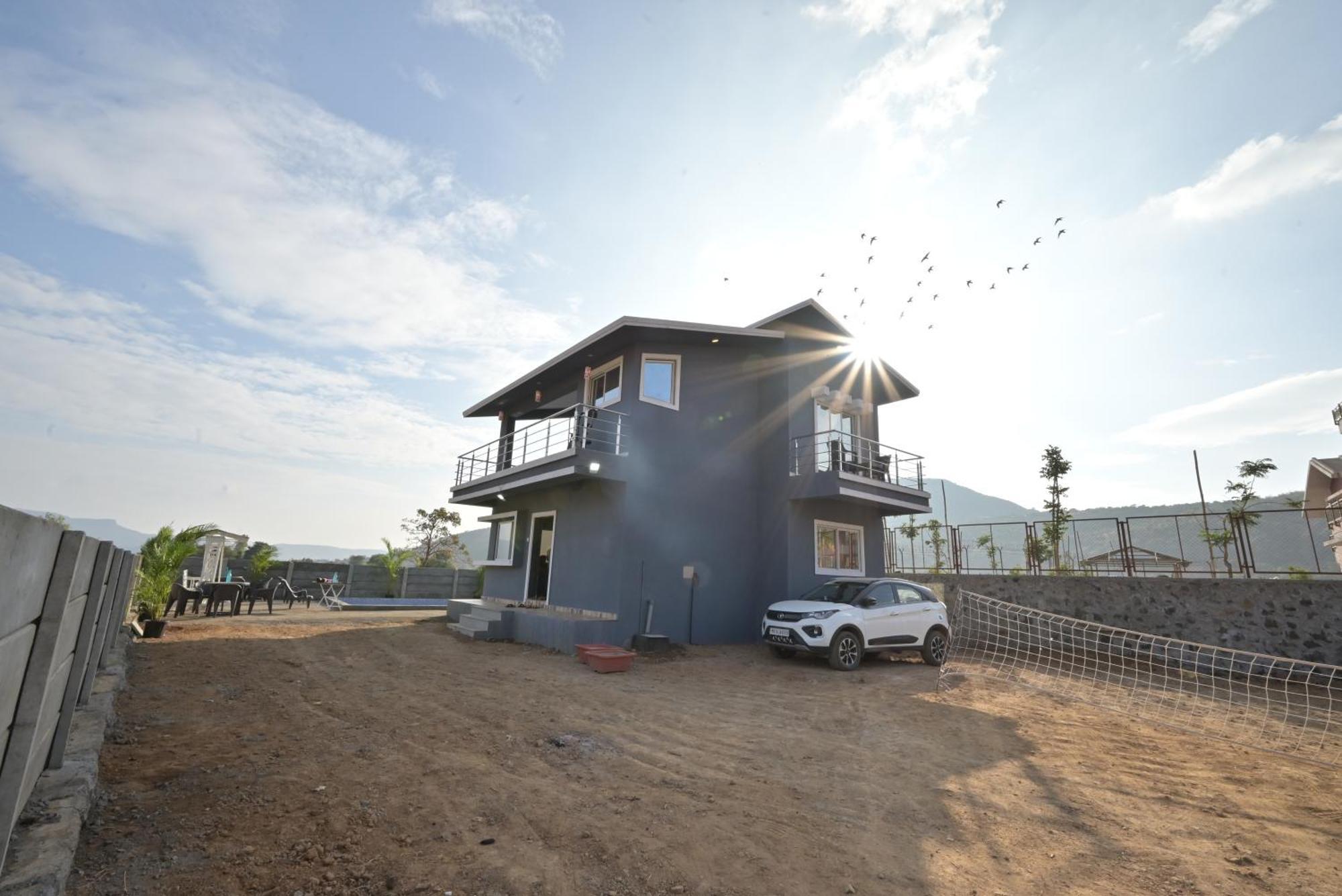 Empyrean Stay II Mirage Villa II Ac II 4Bhk II Largest Pool In Lonavala Li Exterior photo
